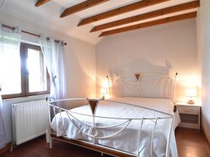 Maisons de vacances Holiday home with private pool near Sarlat : photos des chambres