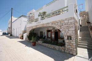 Hara Studios and Apartments Paros Greece