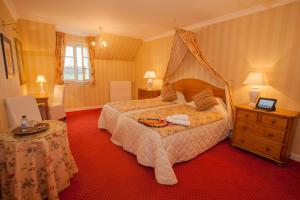 Hotels Logis Le Fleuray : photos des chambres