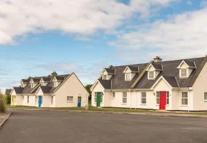 Ballybunion Holiday Cottages No 7 by Trident Holiday Homes - Clashmelcon