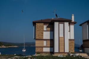 PORTO AZZURO SITHONIA GREECE