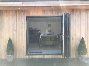 Parkknott Retreat Luxury Lodge with Private Hot Tub