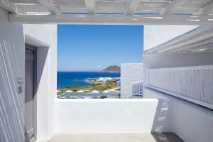 Milos Breeze Boutique Hotel Milos Greece