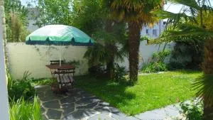 Chambre meublée sympa proche centre ville Lorient - 奎恩