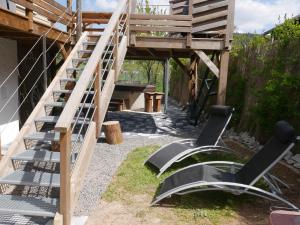 Chalets La jonquille jacuzzi et sauna : photos des chambres