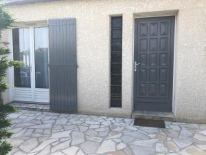Appartements 110M2 A 1 KM DE LA PLAGE DE ST GEORGES DE DIDONNE : photos des chambres