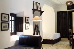 19, rue Sidi Yamani, Bab Ksour, Marrakech, 40000, Morocco.