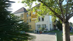 Hotels Hotel Eco Relais - Pau Nord : photos des chambres