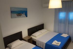 Polykratis Rooms Skiathos Greece