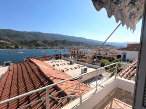 Villaki Poros House Poros-Island Greece