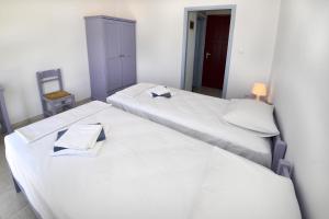 Seagull Rooms Syros Greece