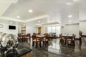 Park Avenue Suites