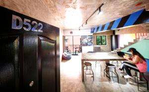 D522 Hostel at Kiener Hills - Near Cebu Airport