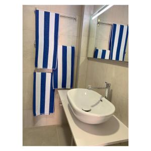 Apartamento de lujo en Tarifa con Piscina y Parking