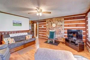 2 Bed 2 Bath Vacation home in Whittier II - Whittier