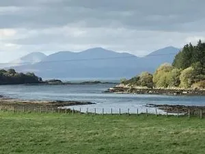 The West Highland Way Campsite & Campervan Accommodation - 米尔盖