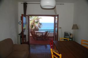 Waterfront Apartments Bosa Porto Alabe