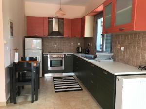 Lotus Sea View Studio Apartment 2