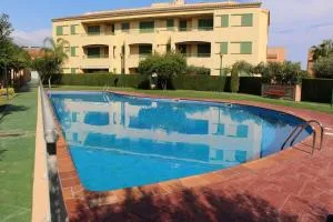 Apartamento planta baja acceso directo piscina - Calafat