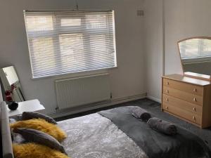 London Budget Maisonette