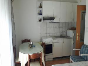 Apartments Kate - 20m from the beach