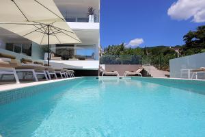 5 star apartman New apartment with swimming pool near the beach Ičići Hrvatska