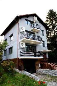 Bankya Guest House - Sofia - Petŭrch