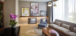 Deluxe Suite room in Andaz Vienna Am Belvedere - a concept by Hyatt