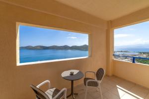 Superior One Bedroom Apartment with Sea View