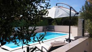 Villa with pool Petra & Sanja