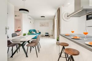 Modern 4* luxury apartment in center