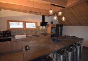 Chalets VAUJANYLOCATIONS - Chalet Opaline : photos des chambres