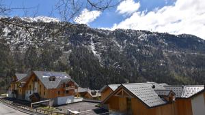 Maisons de vacances VAUJANYLOCATIONS - Domaine du Patre : photos des chambres