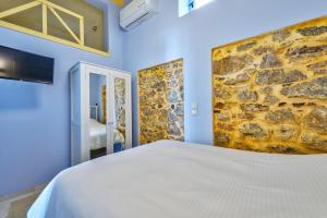 Island of Luxury Apartments Syros Greece