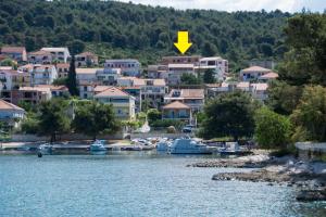 Apartment Ljube, Appartamenti - Trogir (Traù)