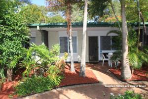 Aqua Villa Holiday Apartments