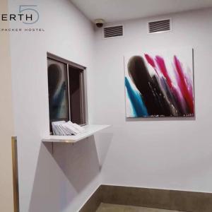 Quokka Backpackers Hostel Perth - note - Valid passport required to check in