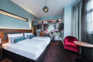 Comfort Double Room room in Maison Schiller by DesignCity Hotels