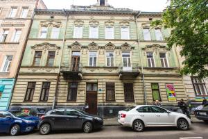 APARTMENTS on SHOLOM ALEICHEM