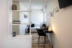 JR Studios & Suites I Rius I