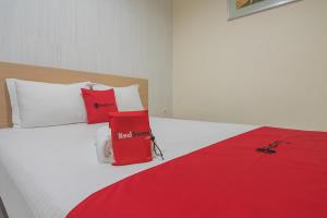 RedDoorz near MT Haryono Semarang