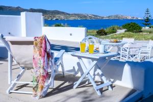 Mirabeli Apartments & Suites Milos Greece