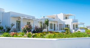 Mirabeli Apartments & Suites Milos Greece