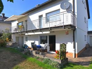 Modern Apartment in Bodefeld with Private Garden