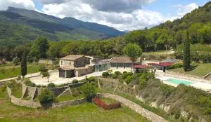 Masia d'Amer - Complex rural amb encant - Las Serras