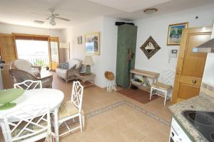 AR3B, Arsenal Barry, en primera línea