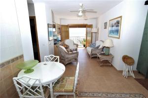 AR3B, Arsenal Barry, en primera línea