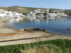 Enjoy Cyclades Apartments Kythnos Greece