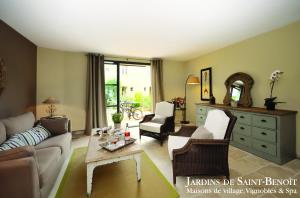 Les Jardins de Saint Benoit by Popinns photo 12