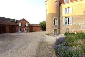 Hotels Chateau d'Island Vezelay : Appartement 2 Chambres avec Terrasse